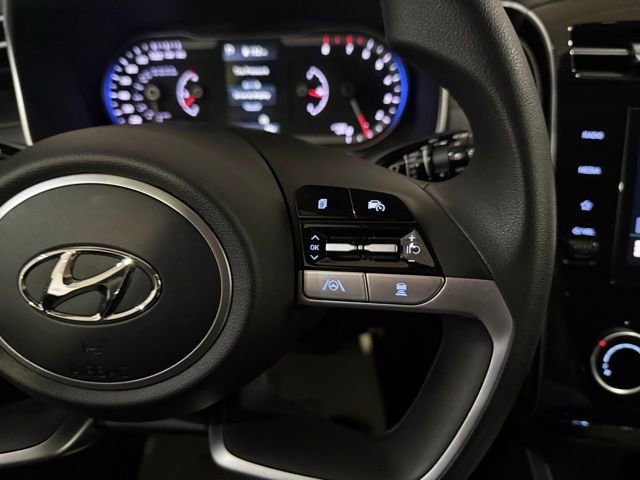Used 2023 Hyundai Tucson SEL w/ Cargo Package AWD/4WD image 16