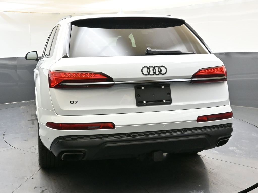 Used 2025 Audi Q7 3.0T Premium Plus w/ Premium Plus Package image 4