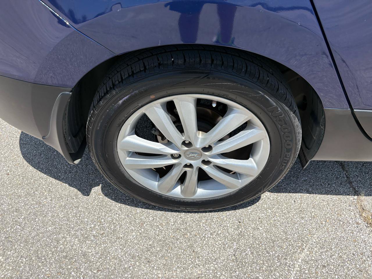 Used 2013 Hyundai Tucson Limited FWD image 51
