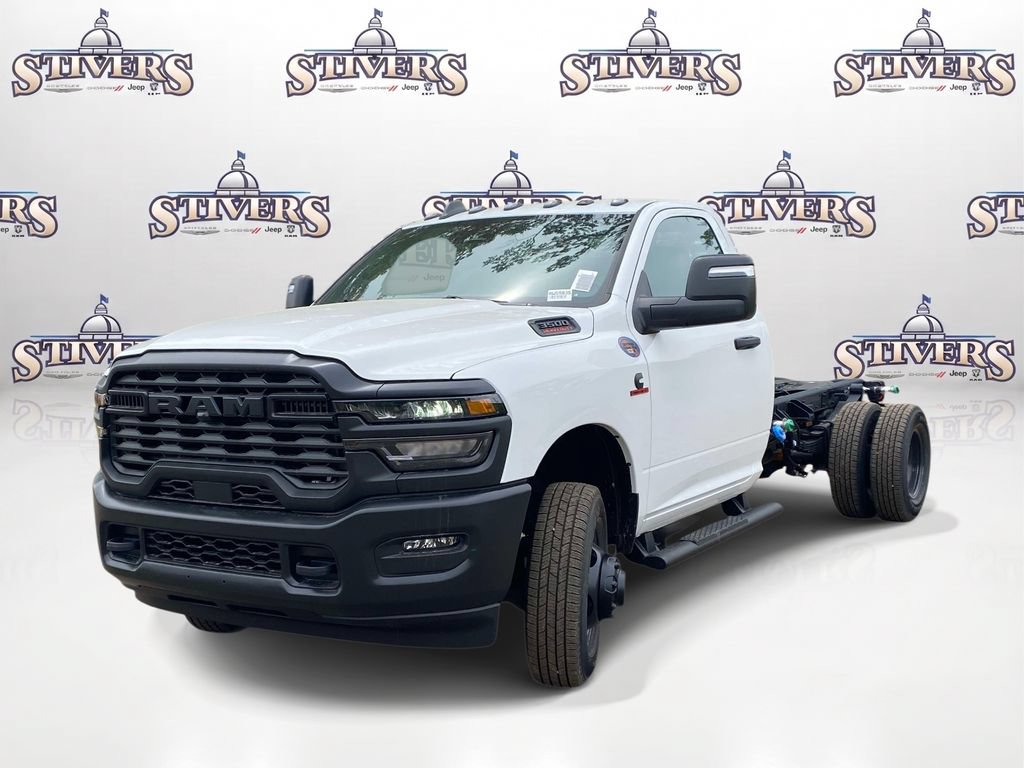 New 2026 RAM 3500 Tradesman AWD/4WD image 3