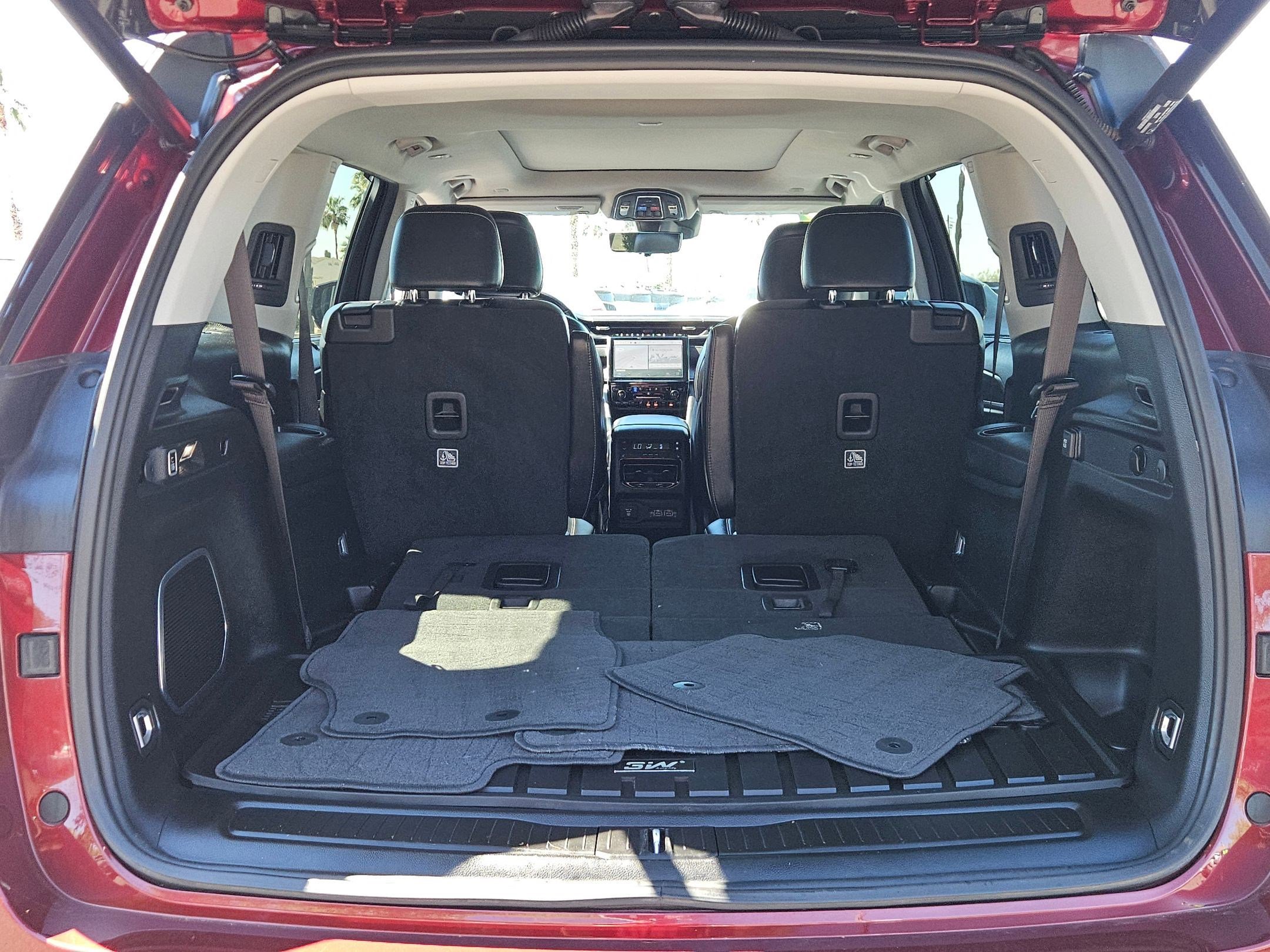 Used 2022 Jeep Grand Cherokee L Limited w/ Luxury Tech Group II image 6