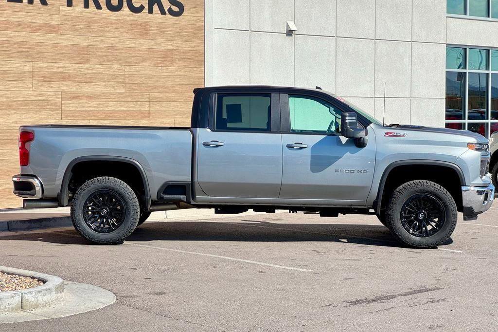 Used 2025 Chevrolet Silverado 3500 LT w/ All Star Edition image 14