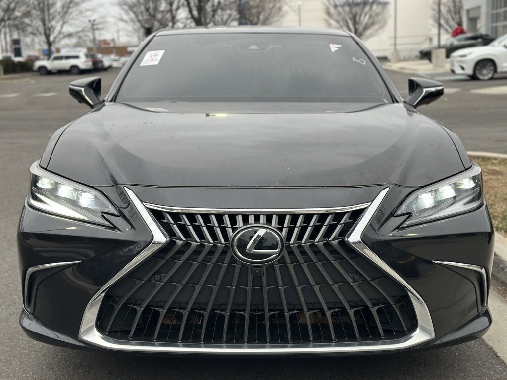 Used 2024 Lexus ES 350 Ultra Luxury image 2