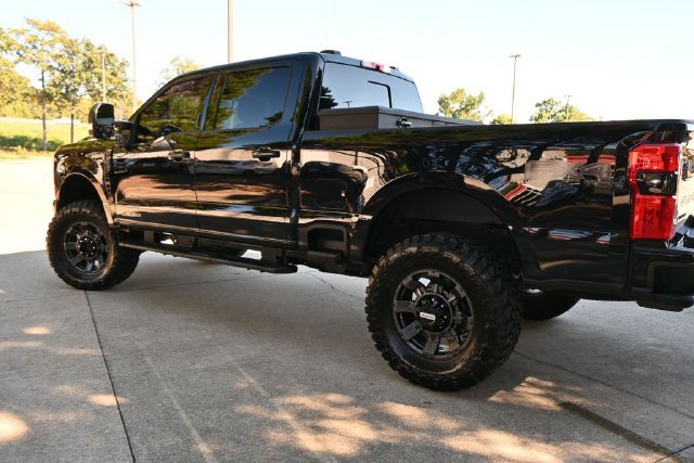 Used 2024 Ford F250 Lariat w/ Lariat Ultimate Package AWD/4WD image 4