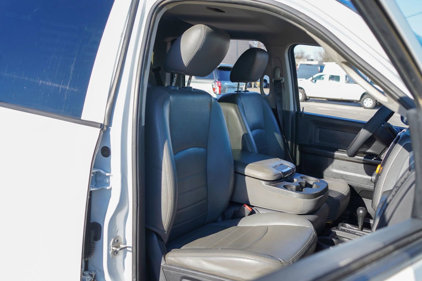 Used 2017 RAM 5500 Tradesman w/ Max Tow Package AWD/4WD image 25