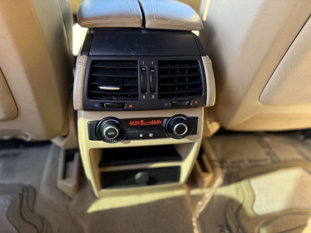 Used 2010 BMW X5 xDrive48i image 14