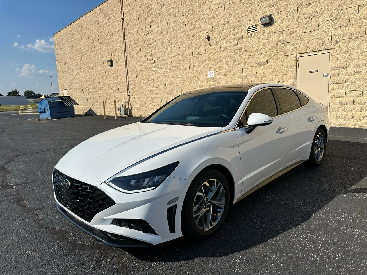 Used 2022 Hyundai Sonata SEL w/ Convenience Package image 1