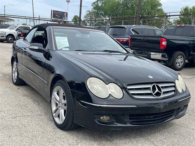 Used 2008 Mercedes-Benz CLK 350 Cabriolet w/ P1 Pkg image 7