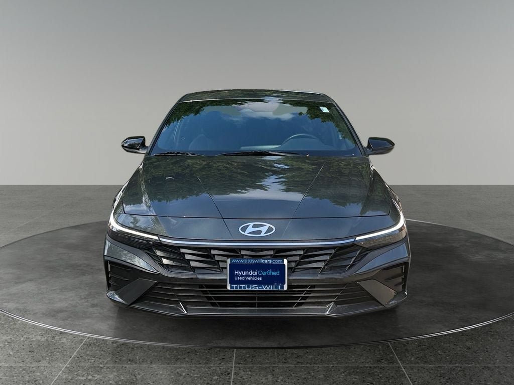 Certified 2025 Hyundai Elantra Sport FWD image 2