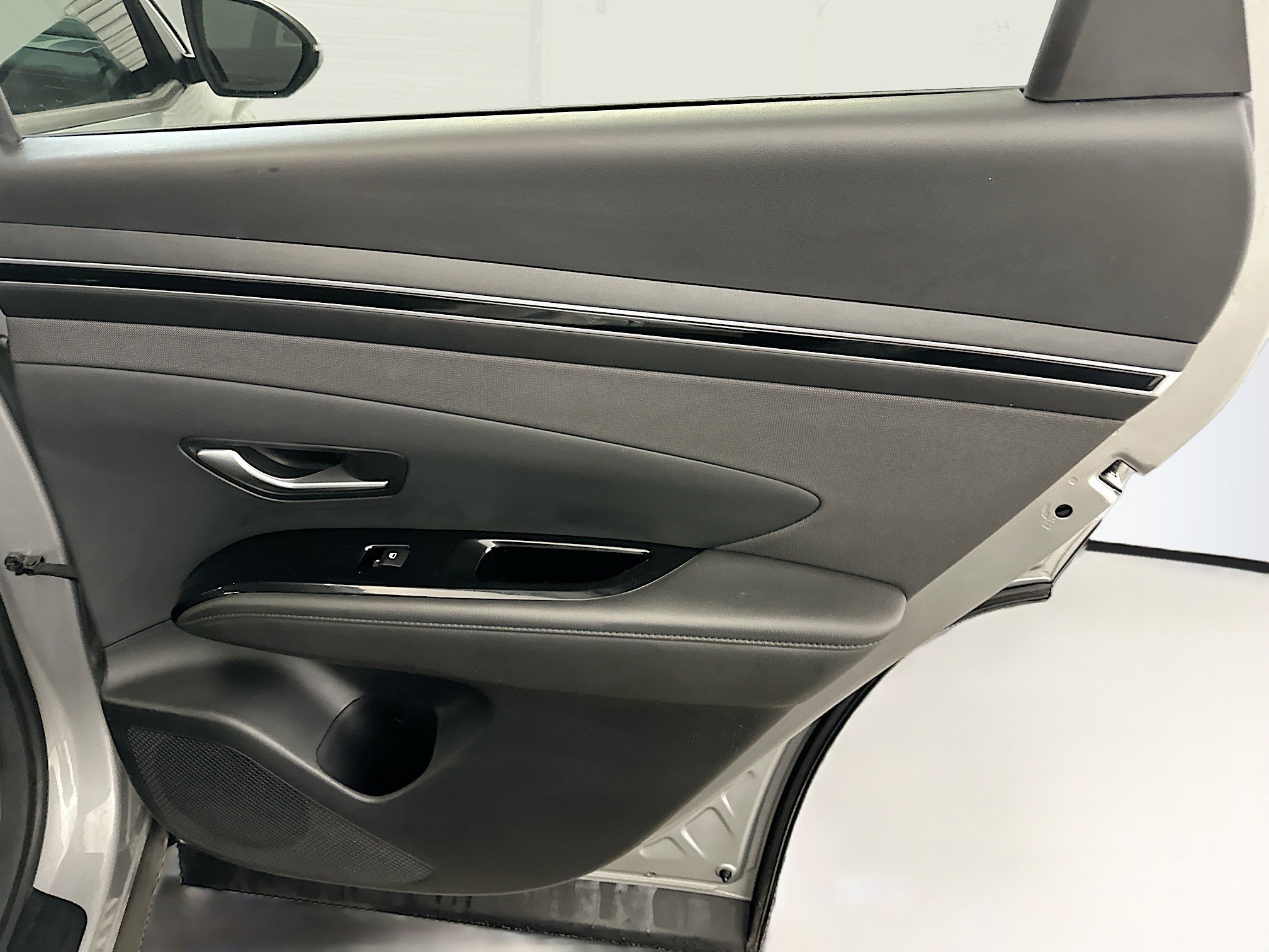 Used 2022 Hyundai Tucson SEL w/ Cargo Package image 32