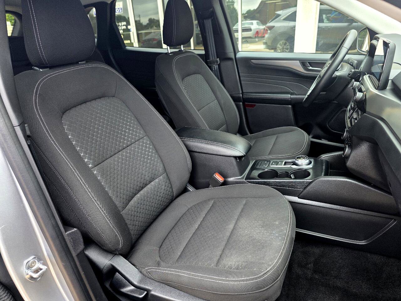 Used 2024 Ford Escape Active image 19