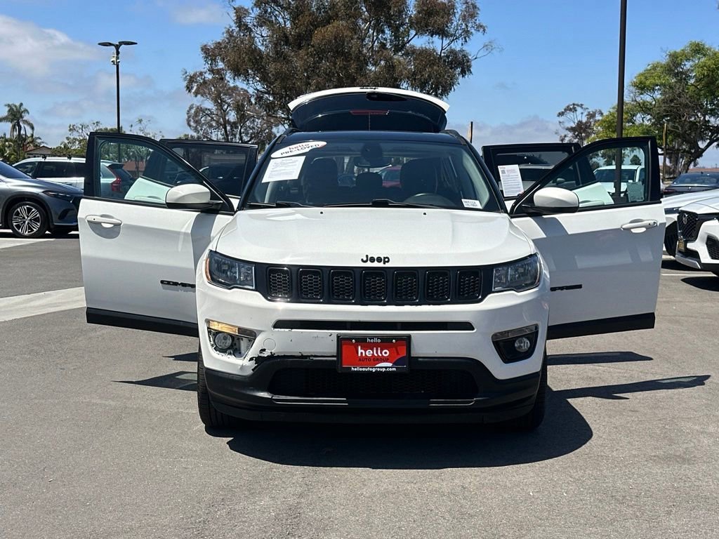 Used 2018 Jeep Compass Latitude w/ Popular Equipment Group AWD/4WD image 29