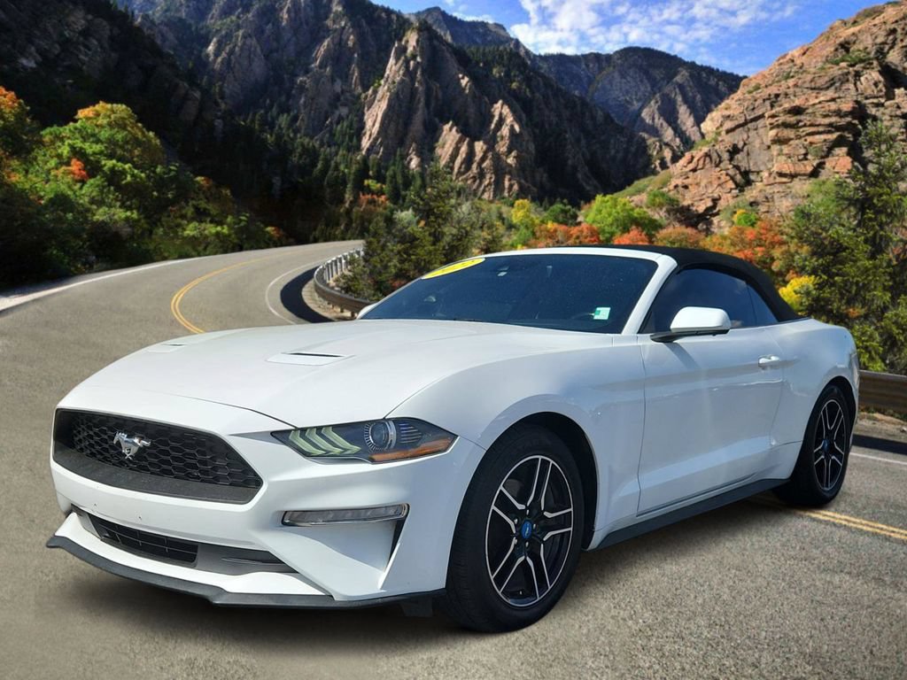 Used 2022 Ford Mustang Premium RWD image 5