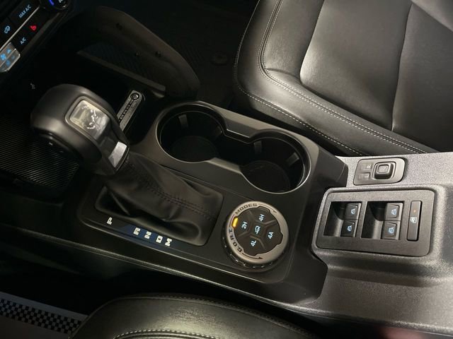 Used 2025 Ford Bronco Badlands AWD/4WD image 20