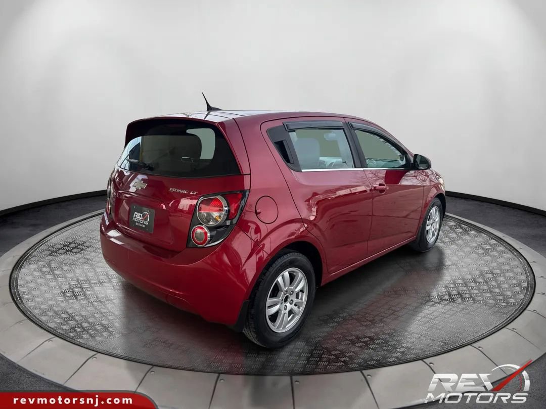 Used 2012 Chevrolet Sonic LT image 5