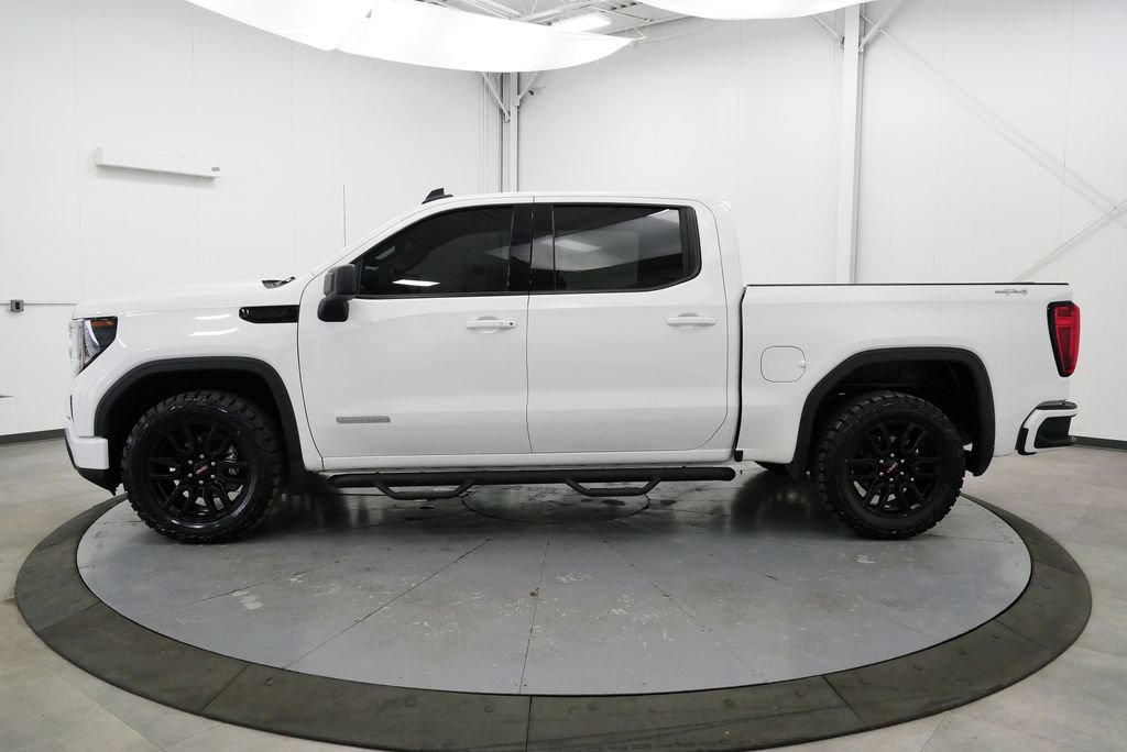 Used 2023 GMC Sierra 1500 Elevation AWD/4WD image 4