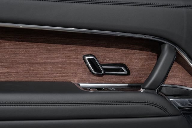 New 2026 Land Rover Range Rover SE AWD/4WD image 57