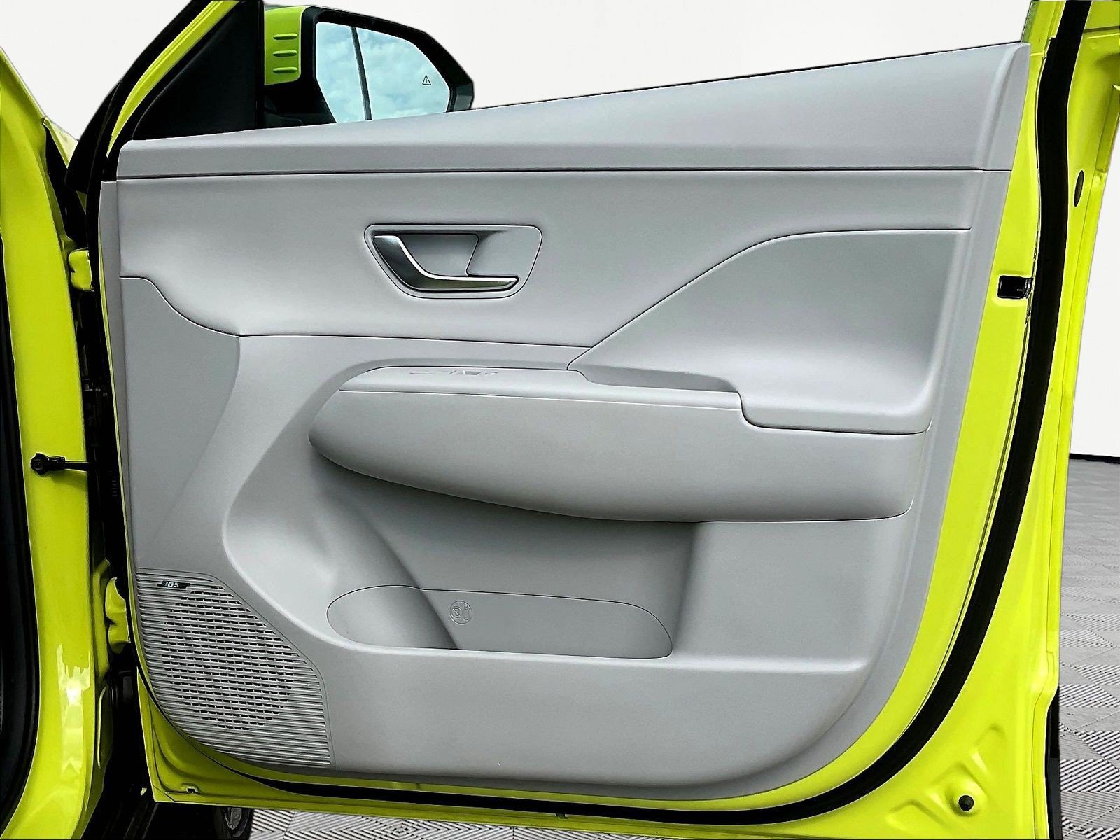 Certified 2024 Hyundai Kona Limited AWD/4WD image 27