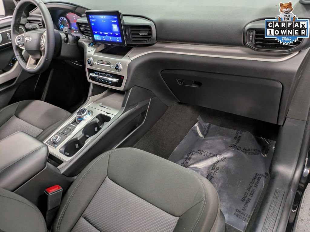 Used 2023 Ford Explorer XLT image 29
