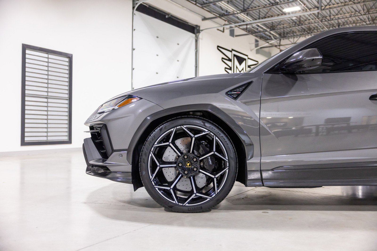 Used 2023 Lamborghini Urus Performante image 19