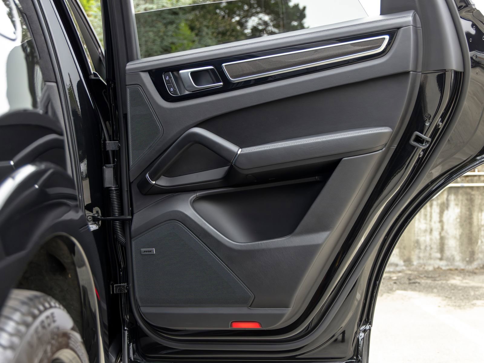 Certified 2023 Porsche Cayenne GTS AWD/4WD image 48