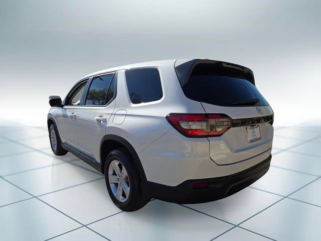 Certified 2023 Honda Pilot LX image 7