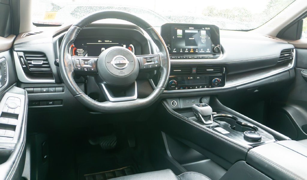 Used 2023 Nissan Rogue Platinum w/ Platinum Premium Package AWD/4WD image 14