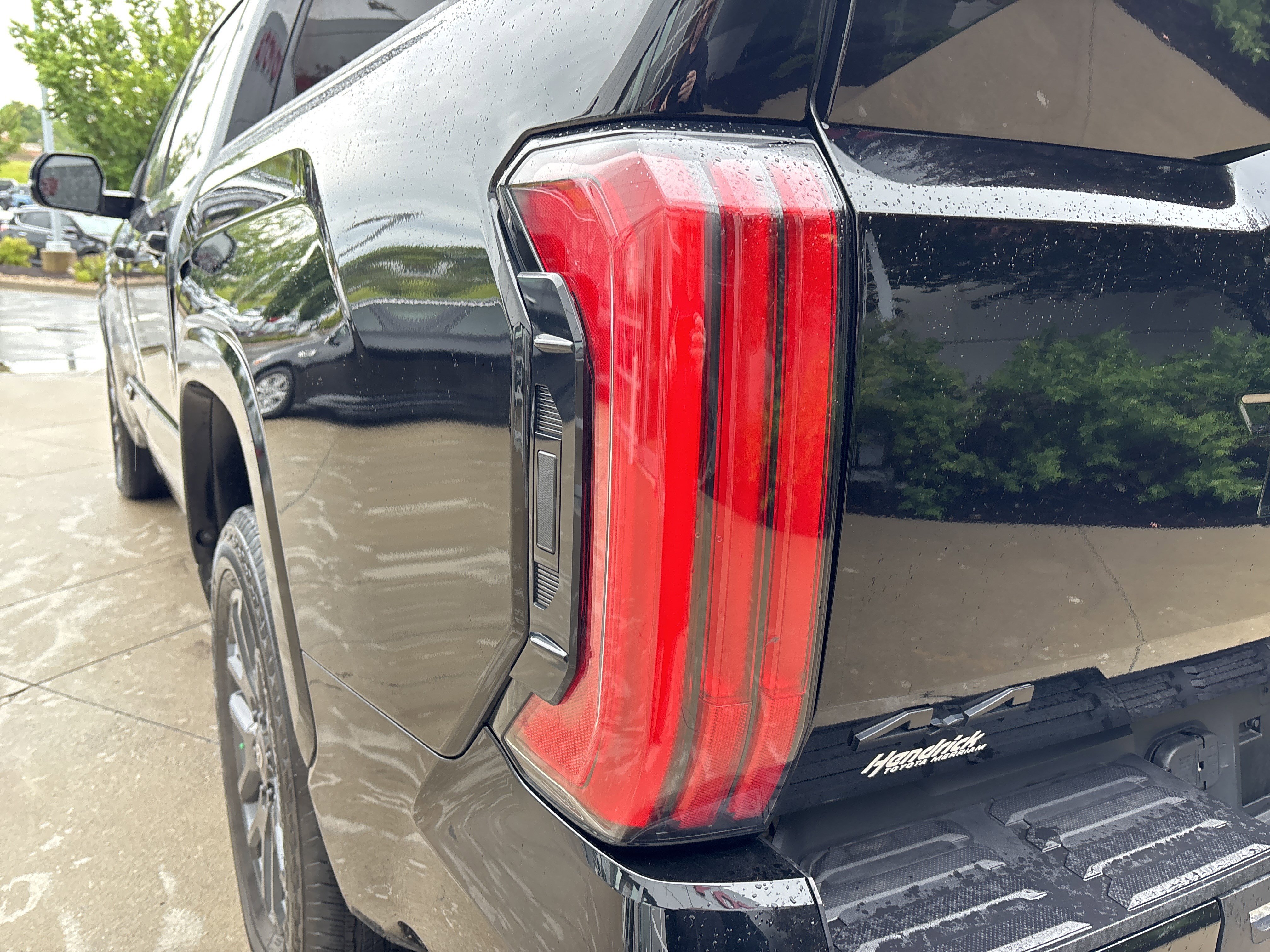 Used 2025 Toyota Tundra Platinum AWD/4WD image 12