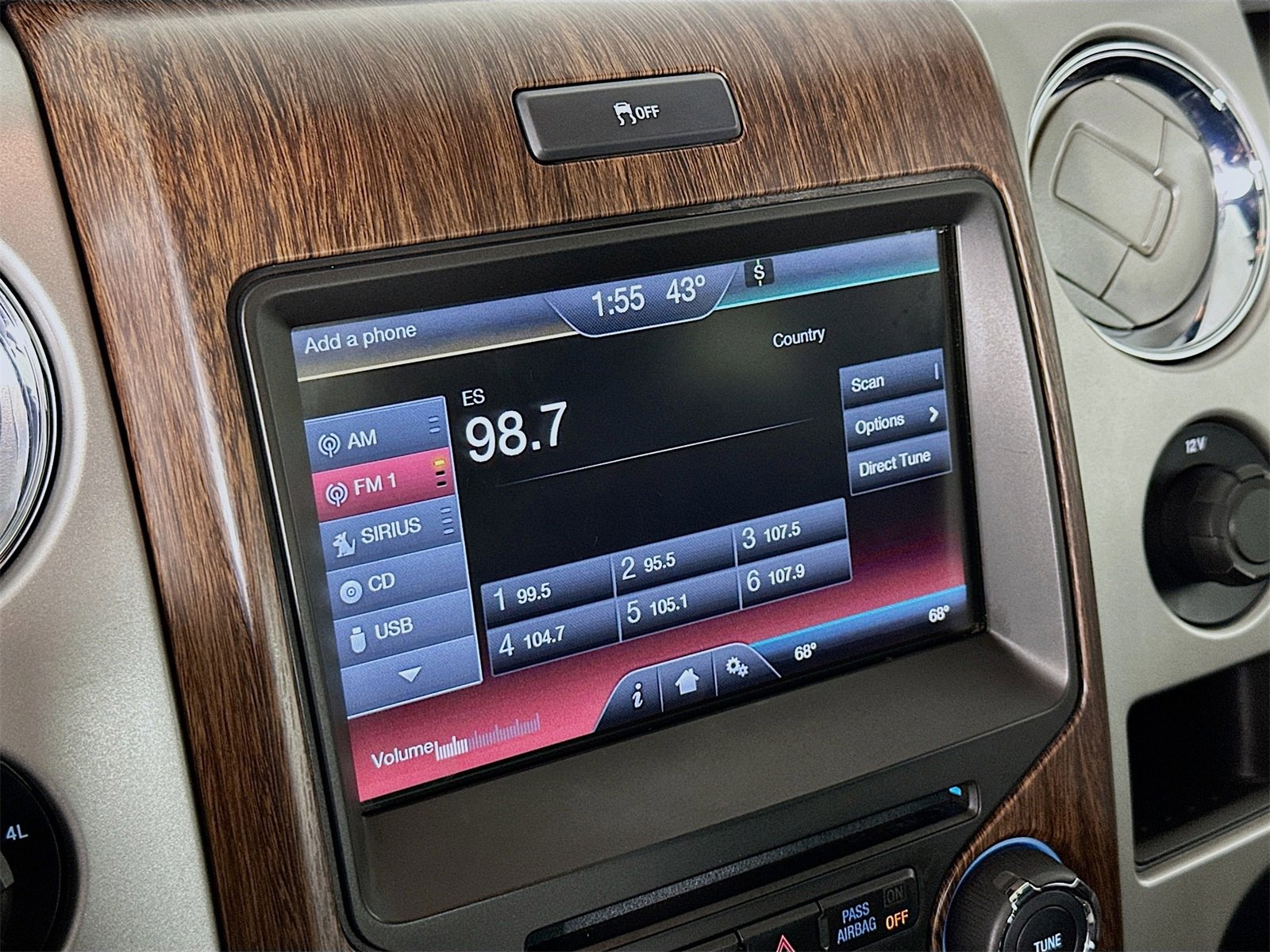 Used 2014 Ford F150 Lariat w/ Equipment Group 502A Luxury image 15