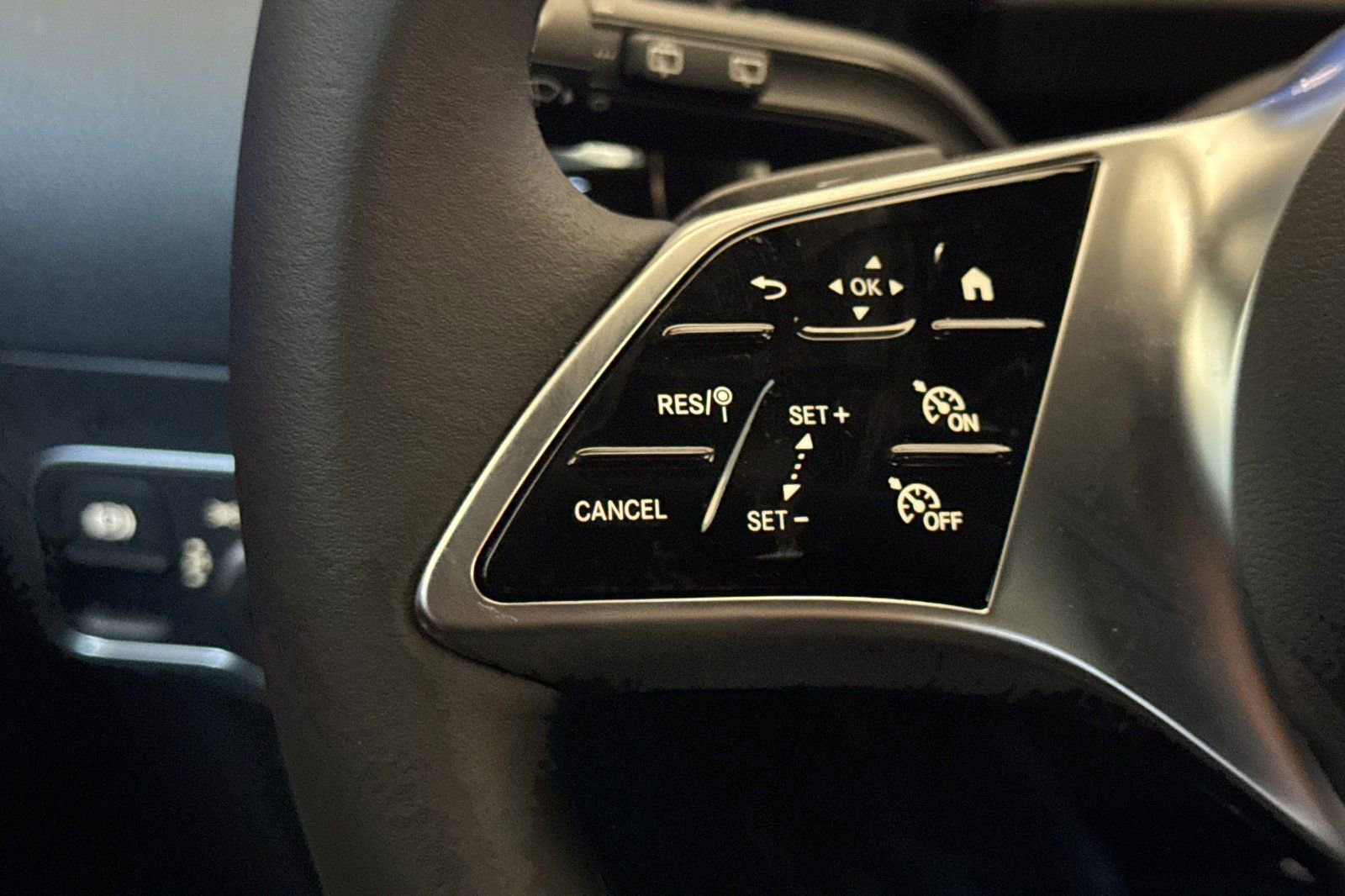 New 2025 Mercedes-Benz GLA 250 image 30