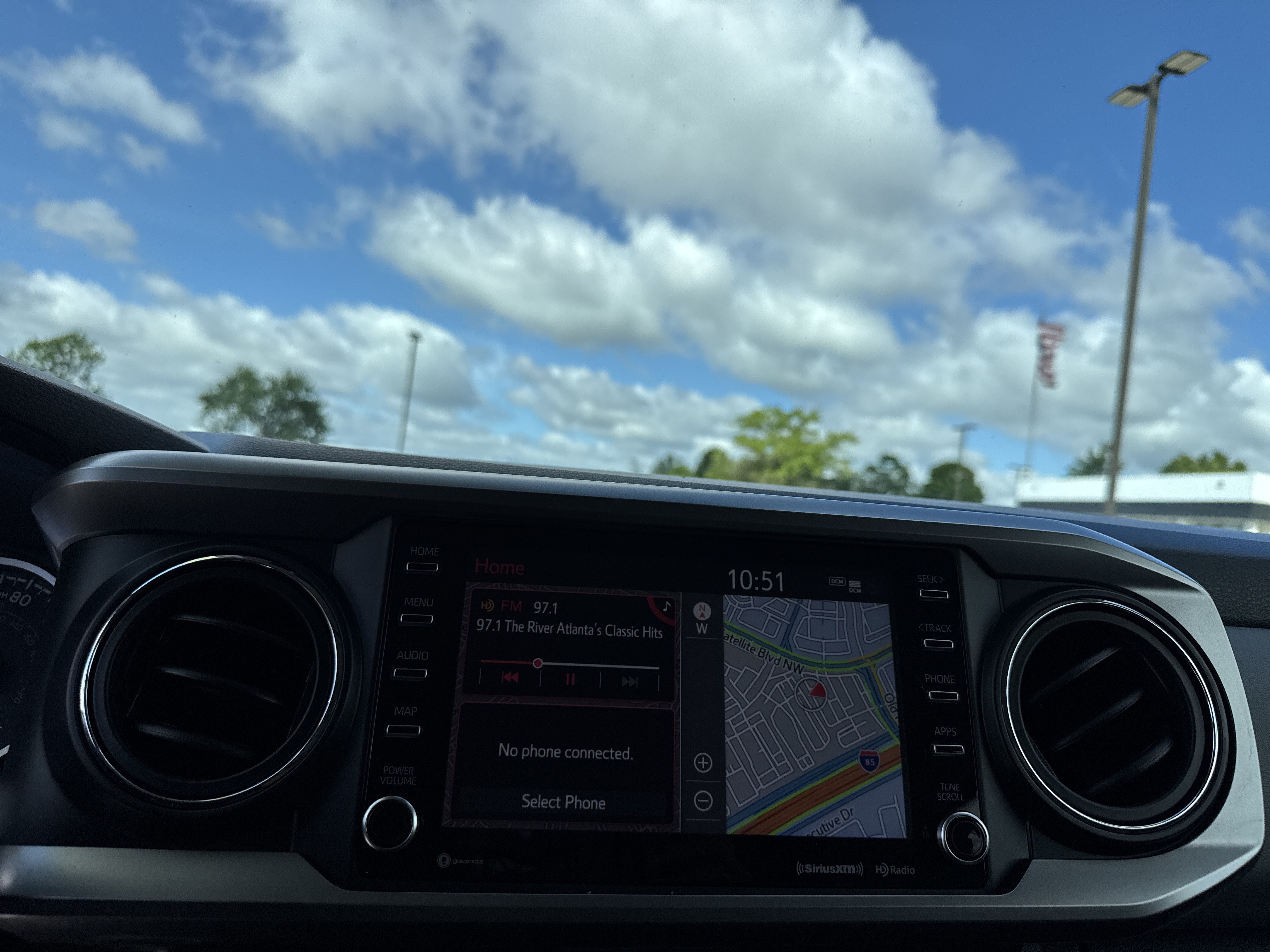Used 2023 Toyota Tacoma SR5 RWD image 23