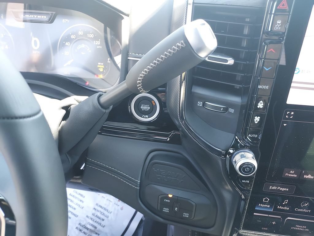 New 2026 RAM 2500 Limited AWD/4WD image 26