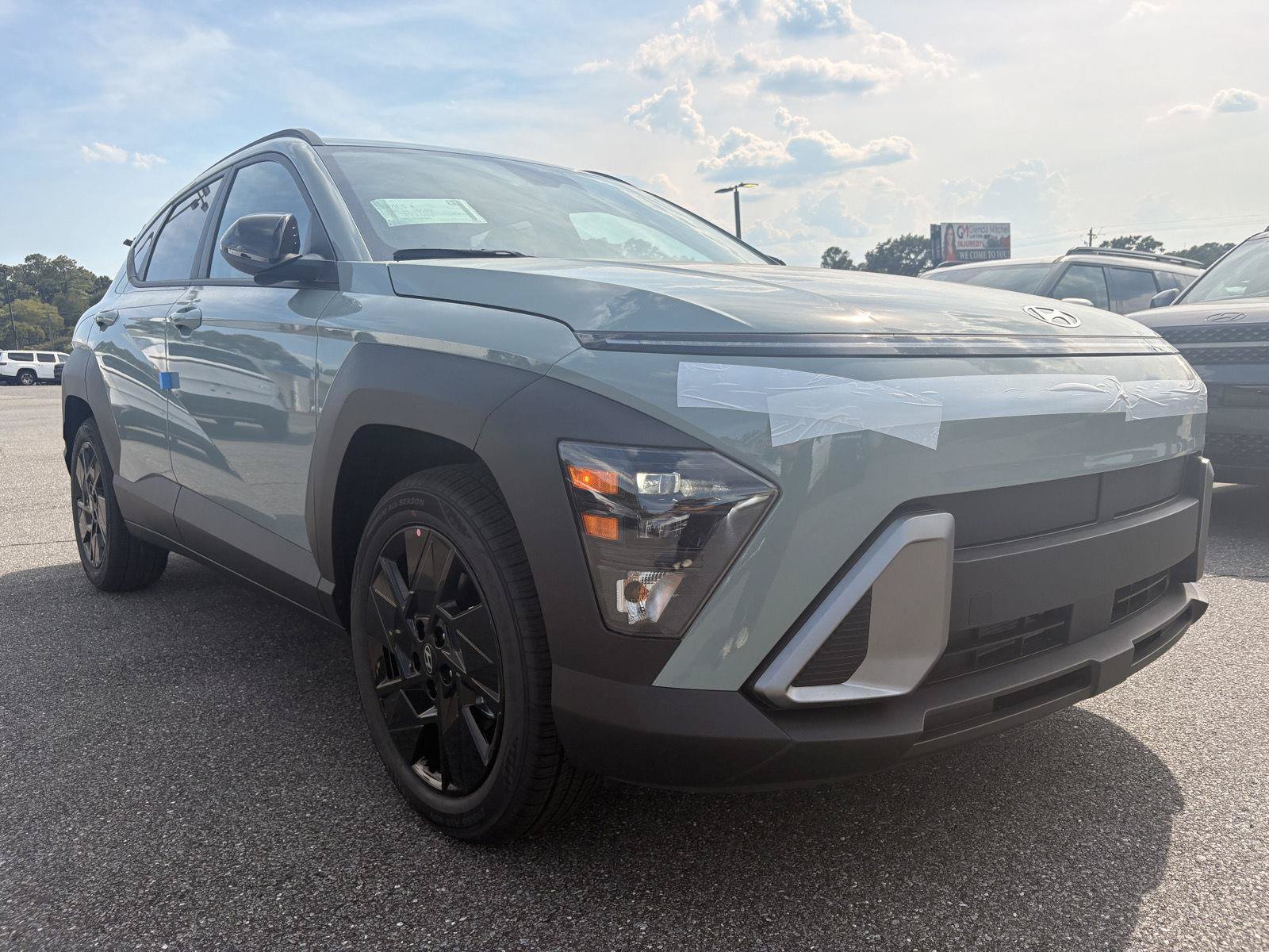 New 2027 Hyundai Kona SEL Sport FWD image 3
