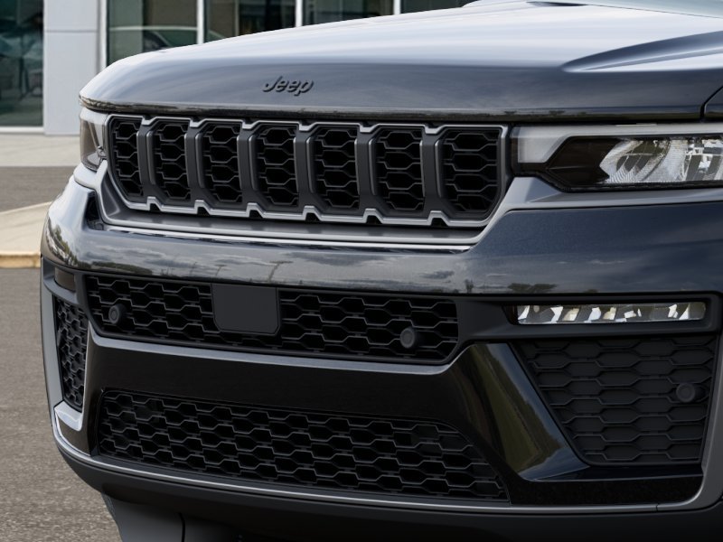 New 2026 Jeep Grand Cherokee Limited AWD/4WD image 11
