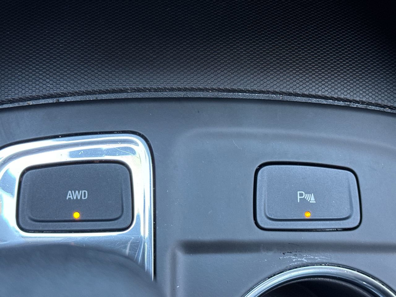 Used 2024 Chevrolet Equinox LT w/ LPO, Floor Liner Package image 23