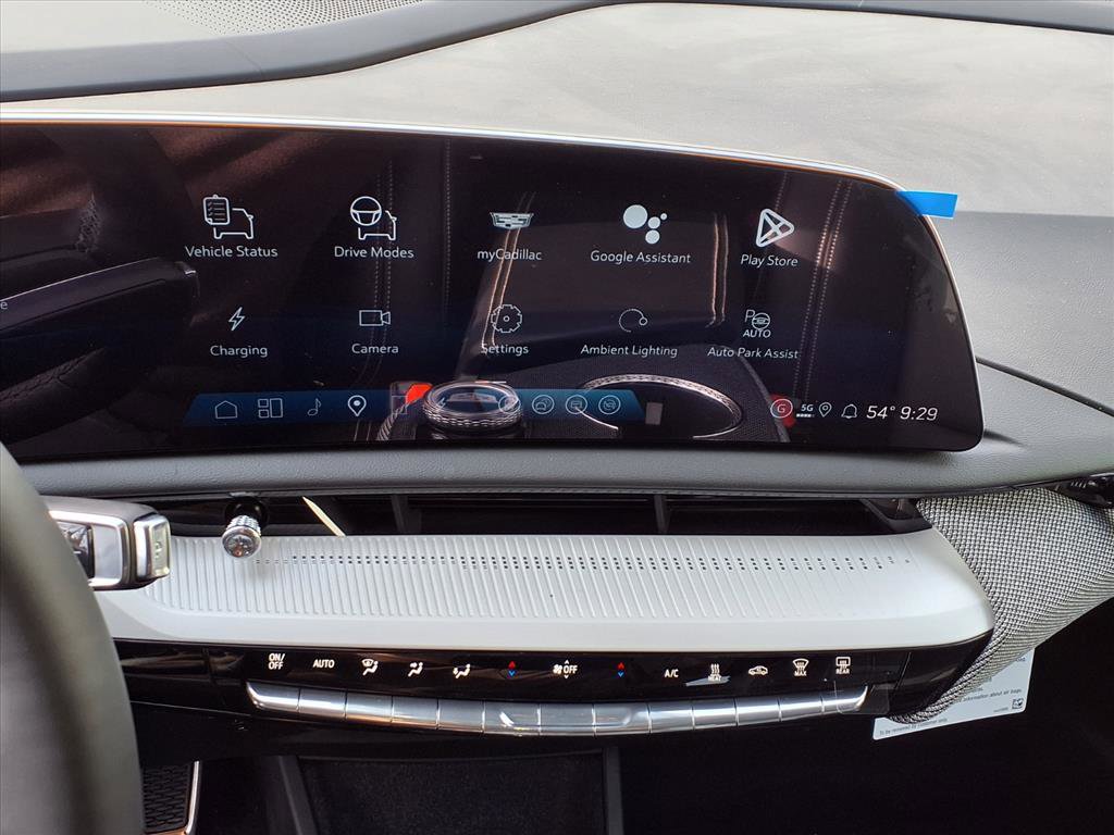 New 2026 Cadillac Optiq Sport 1 image 18