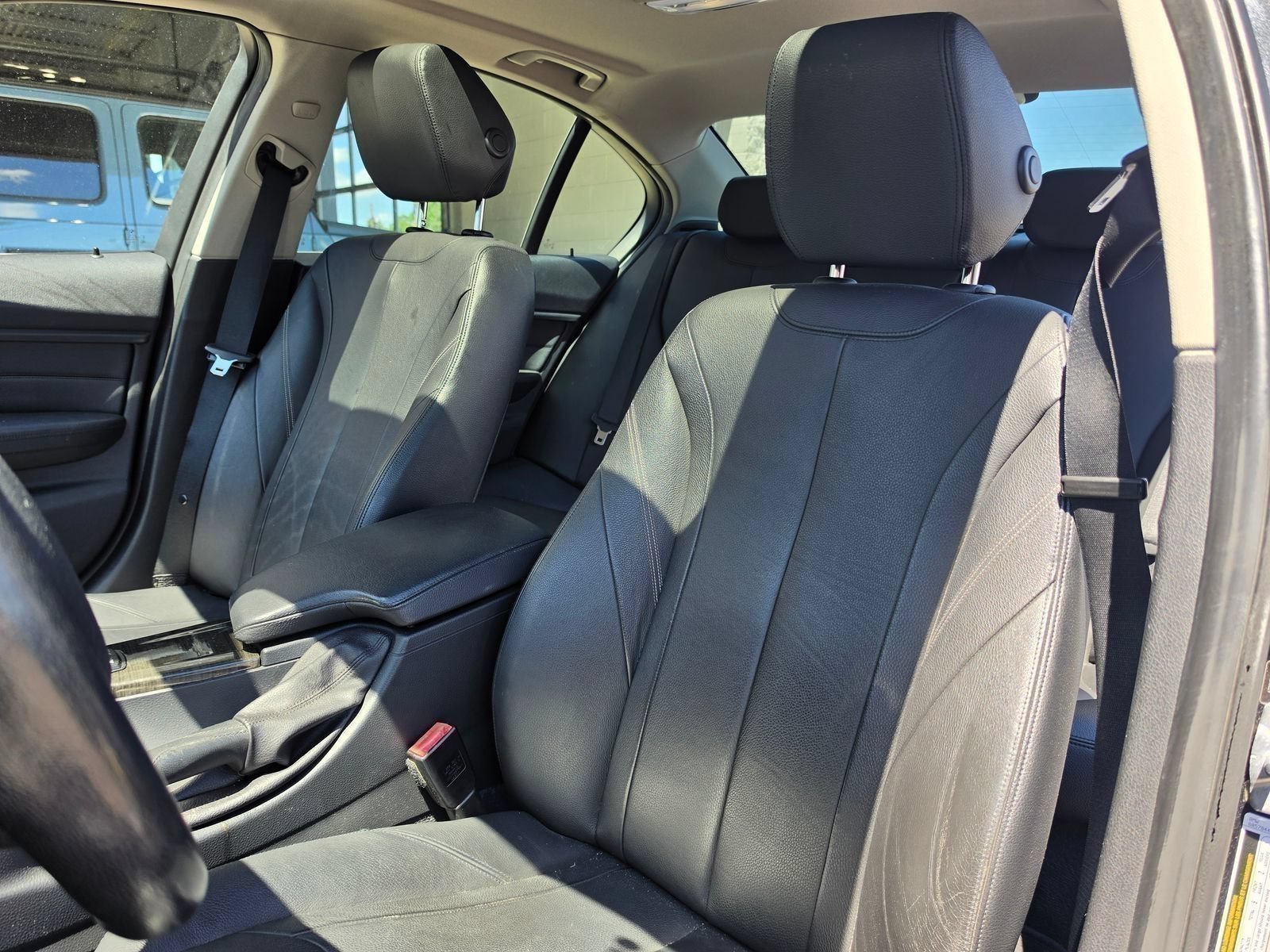 Used 2013 BMW 335i xDrive Sedan AWD/4WD image 8