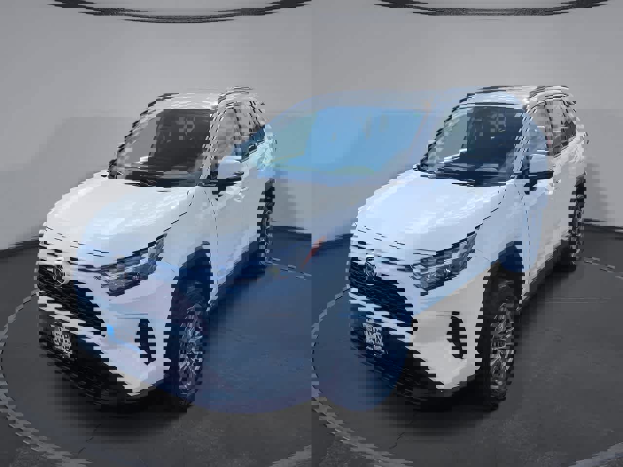 Certified 2025 Toyota RAV4 XLE image 1