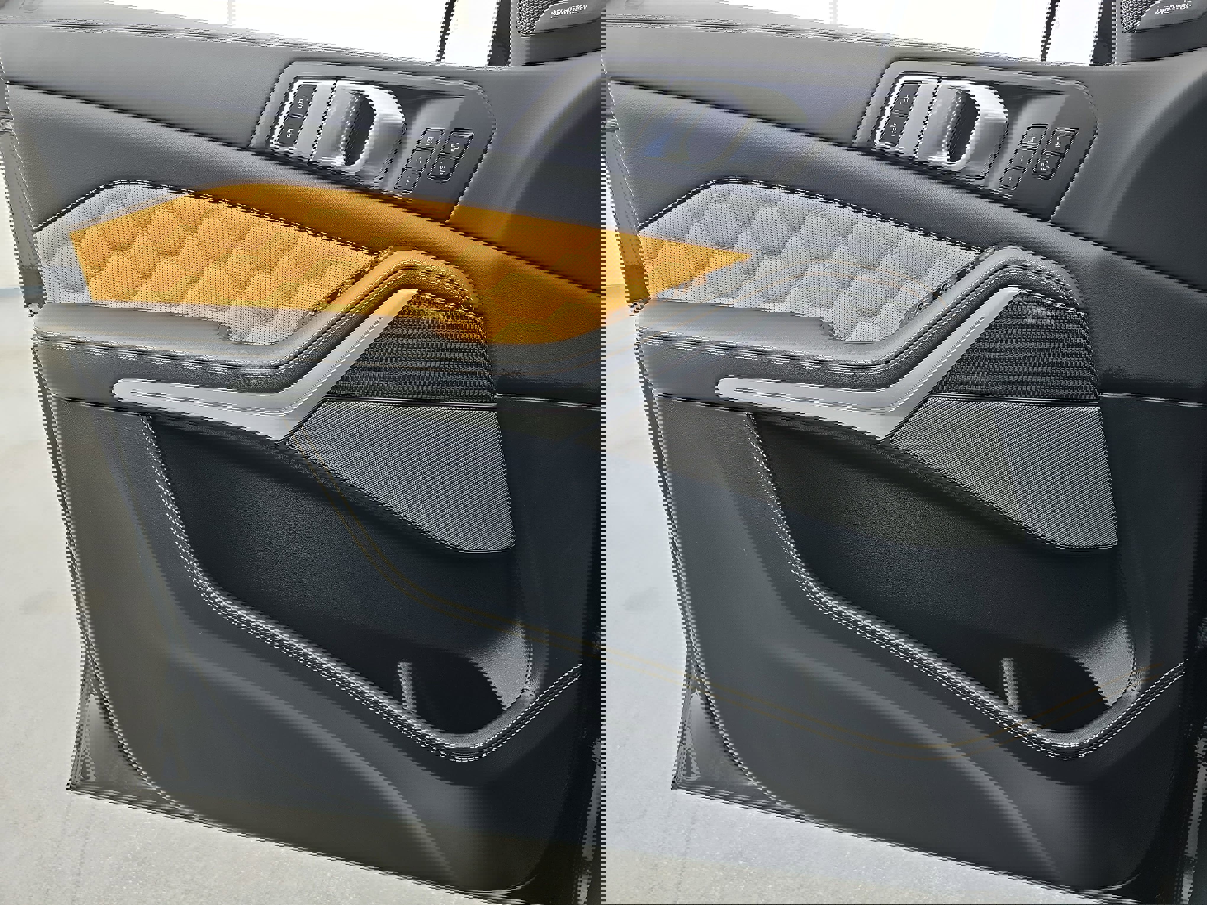 Used 2023 BMW X5 M w/ Competition Package image 27