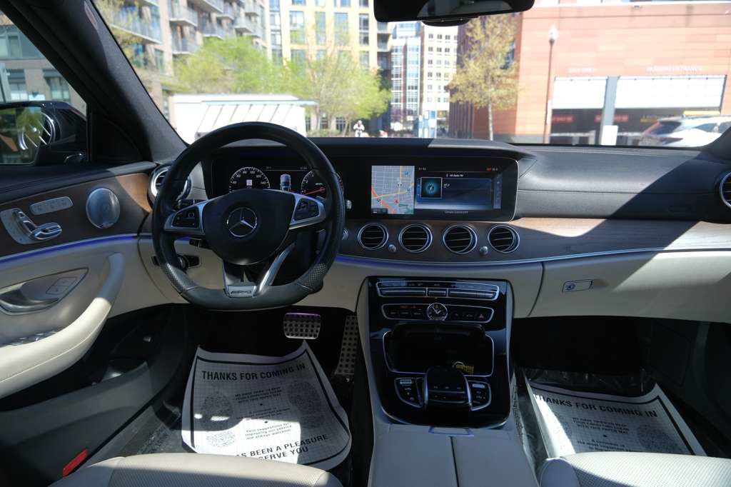 Used 2017 Mercedes-Benz E 43 AMG 4MATIC Sedan image 40