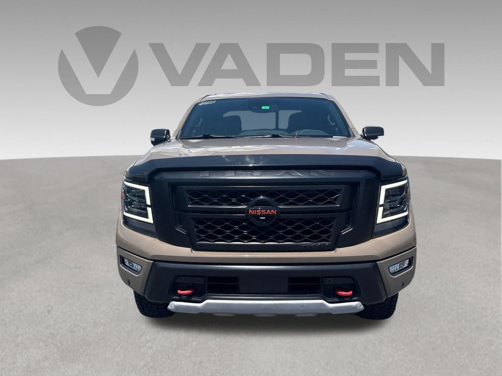 Used 2022 Nissan Titan PRO-4X w/ Pro-4x Convenience Package AWD/4WD image 2