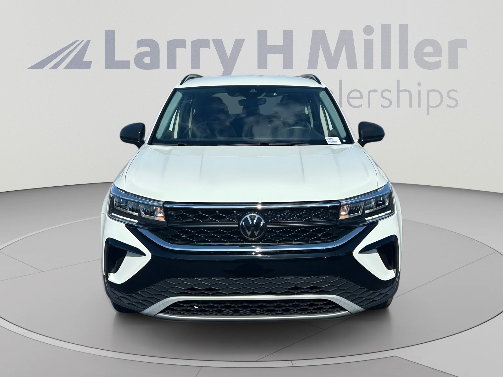 Used 2024 Volkswagen Taos S FWD image 8