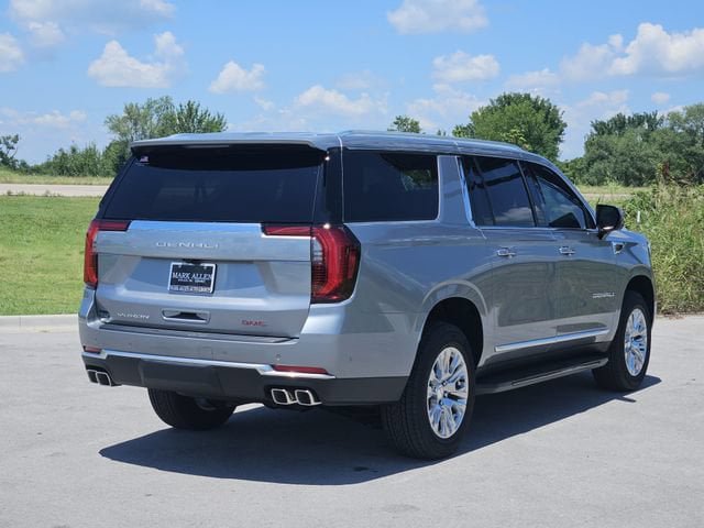 New 2026 GMC Yukon XL Denali AWD/4WD image 4