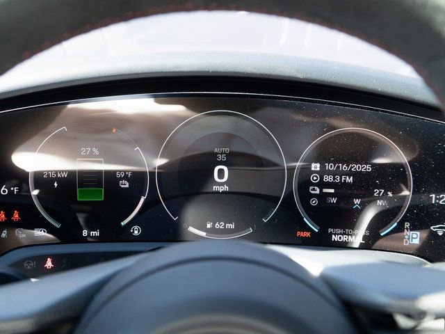 New 2026 Porsche Taycan GTS image 25