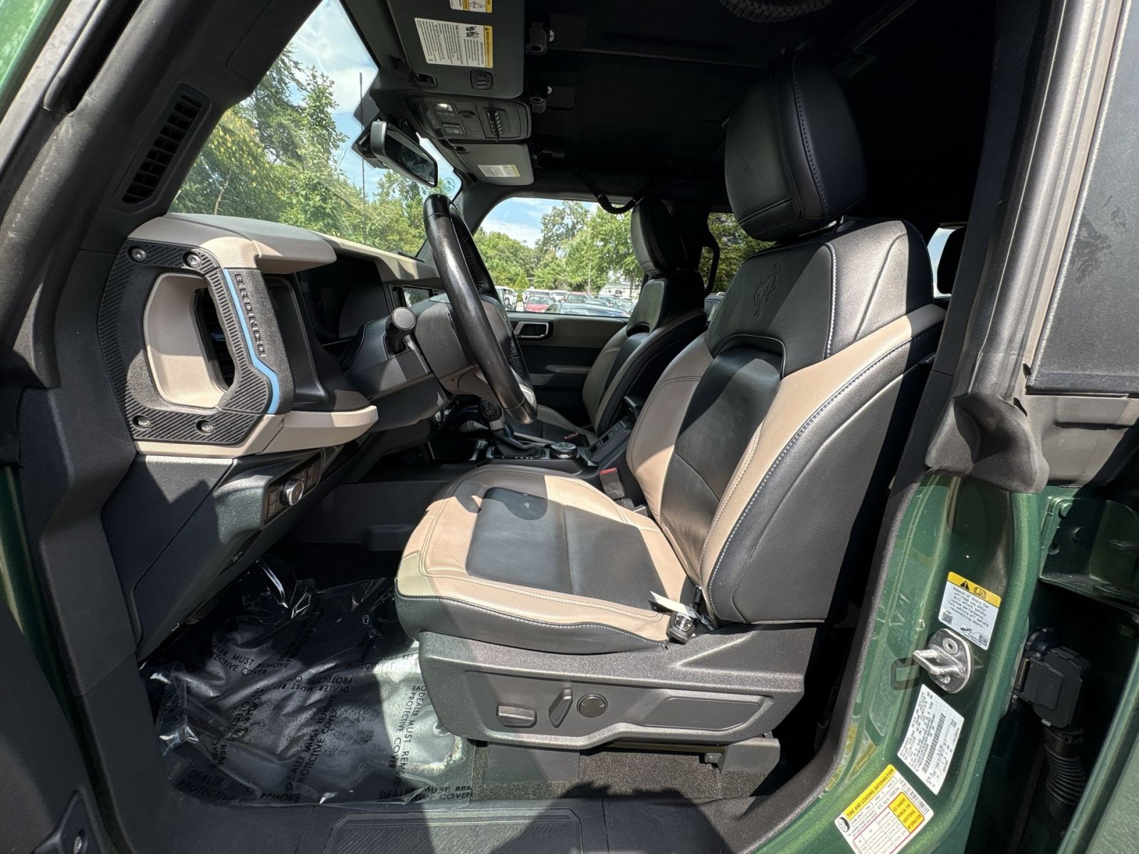 Used 2023 Ford Bronco Wildtrak AWD/4WD image 13