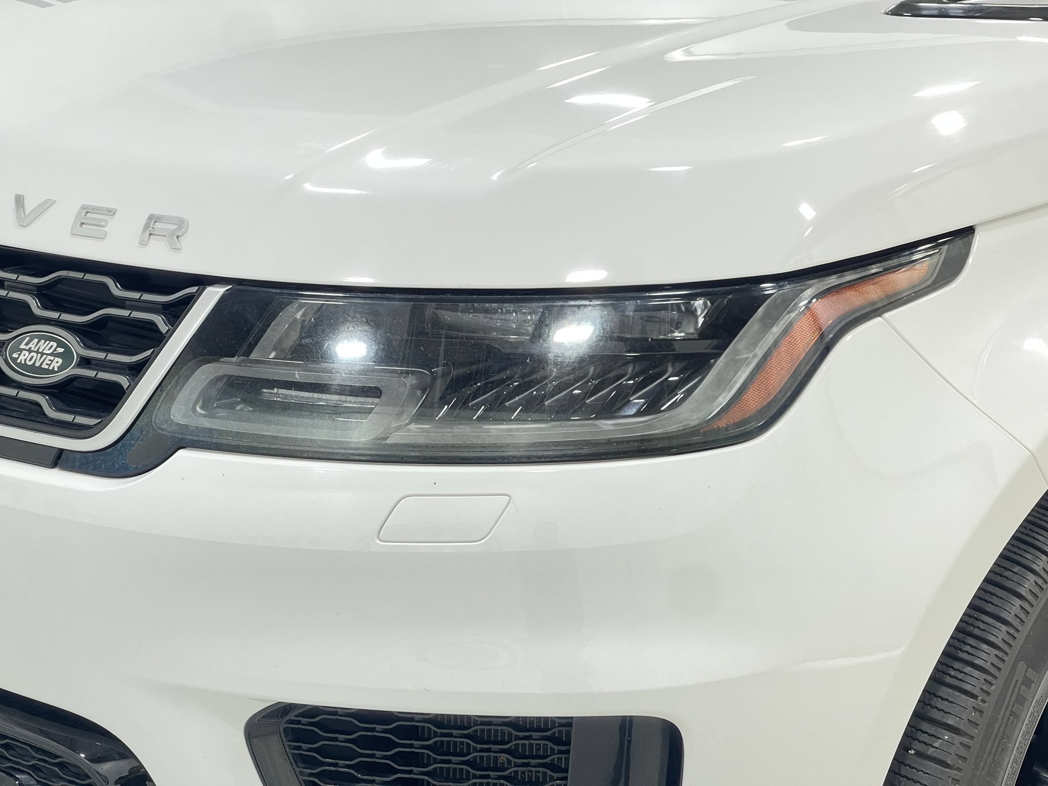 Used 2020 Land Rover Range Rover Sport HSE AWD/4WD image 33