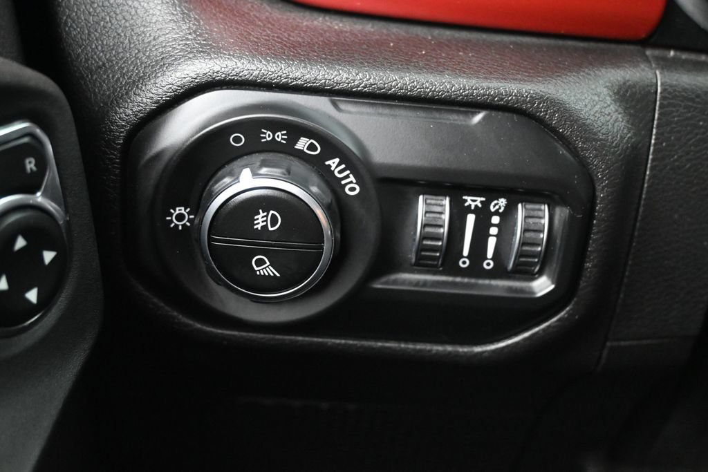 Used 2021 Jeep Gladiator Rubicon AWD/4WD image 21