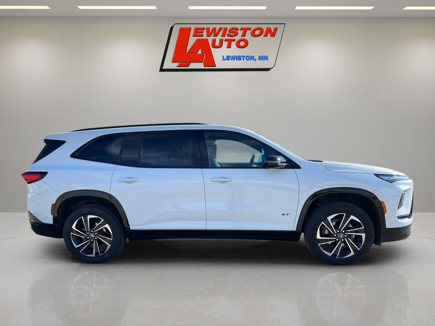 Certified 2026 Buick Enclave Sport Touring AWD/4WD image 13