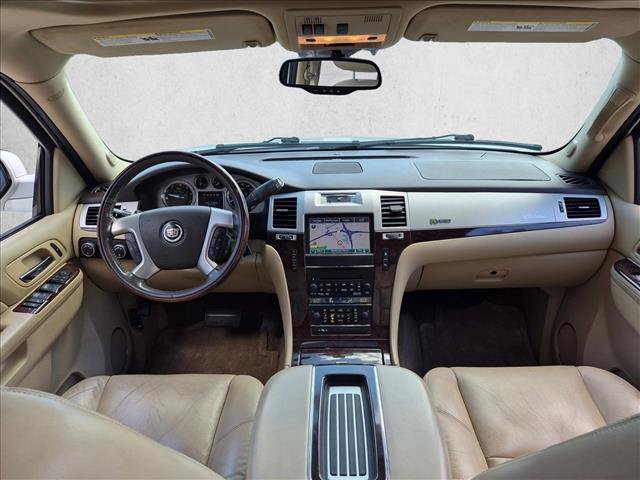 Used 2011 Cadillac Escalade 4WD Hybrid image 19