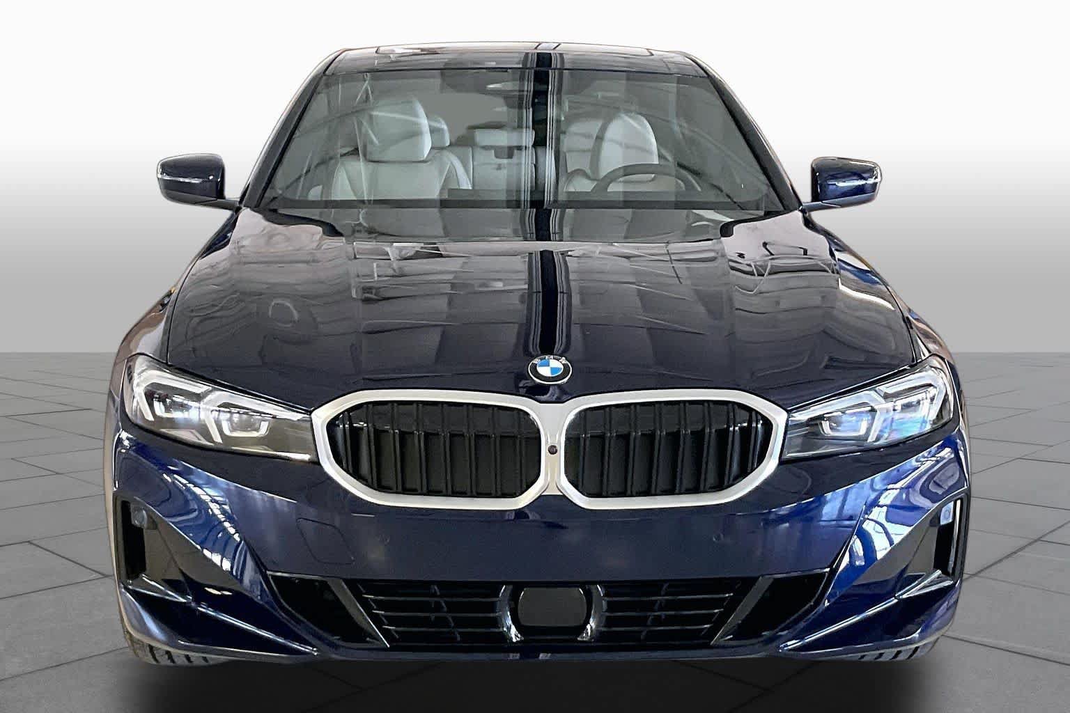 New 2026 BMW 330i xDrive Sedan w/ Premium Package AWD/4WD image 3